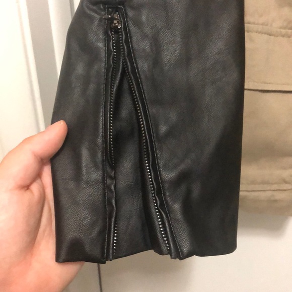 Olive & Oak Jacket w/ drawstring/zipper, pleather - Picture 5 of 7